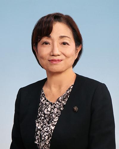 
                                                                 Mayor of Uji Atsuko Matsumura
                                