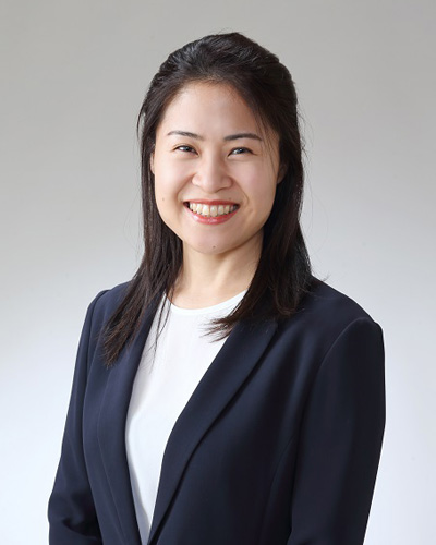 
                                                                 Mayor of Sotogahama-machi Yuiko Yamazaki                                