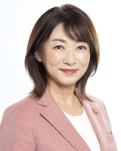 
                                                                  Mayor of Tsuchiura-shi Mariko Ando
                                